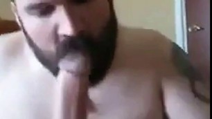 Bearded daddy sucks big hairy cock