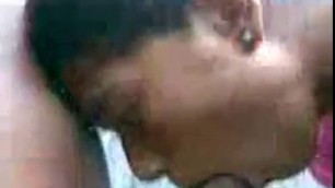 srilankan girl blowjob outside