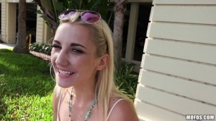 Booty Seeker Public Sex With Jade Amber