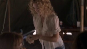 Kate Hudson nude looks sexy Anna Paquin sexy Almost Famous 2000