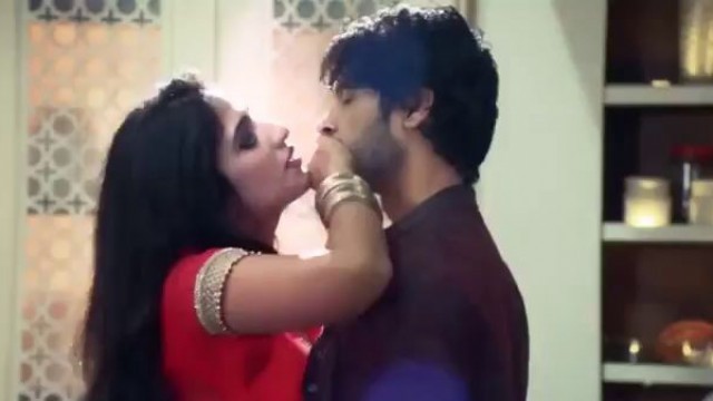 Beautiful Indian sex scenes indian movie