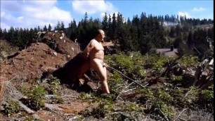 NAKED DADDY IN THE WOODS Public Solo Male