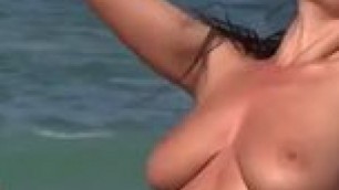 Sensual Nude babe on the Beach Public sex