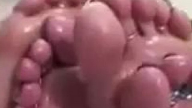 Oily Stinky Footjob Oily Feet