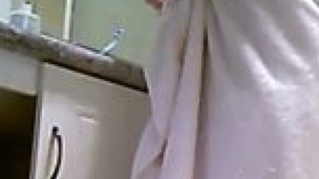 Cute Woman in Bathroom Shower masturbation