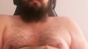 Fat german young bear talks about his gaining fantasy and cums!