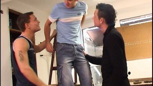 Handsome craftsman gets enormous blowjob from his friends